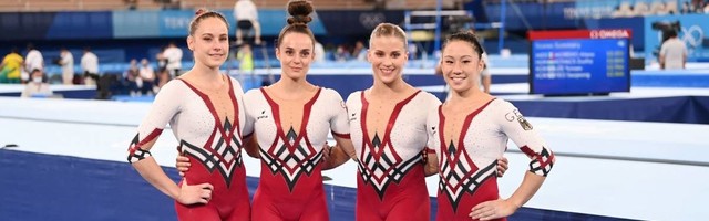 I te kako je važno da li će žene nositi jednodelni triko ili bikini gaćice