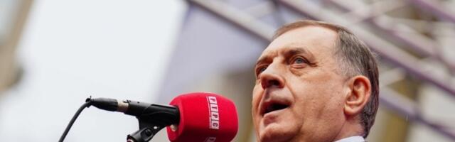 Dodik opet zapevao nakon izbora u RS: „Samo tako, samo tako“ (VIDEO)
