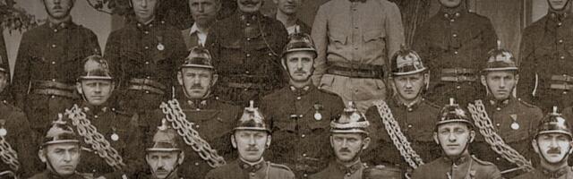 Autorsko vođenje kroz izložbu "Tihi heroji - između vatre i dima" u utorak