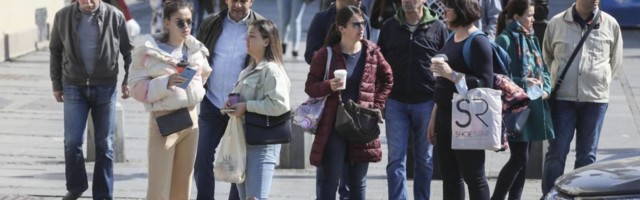 Kafići će konačno raditi do ponoći - ovo je samo jedna od novih mera protiv korone koje je doneo Krizni štab
