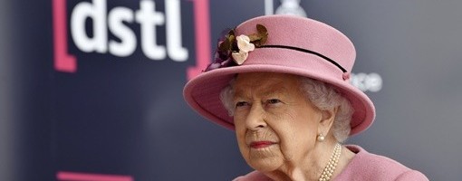 Kraljica Elizabeta prvi put u javnosti od karantina