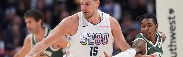 Jokić se tripl-dablom vratio: Ubacio 39 poena i srušio Milvoki (VIDEO)