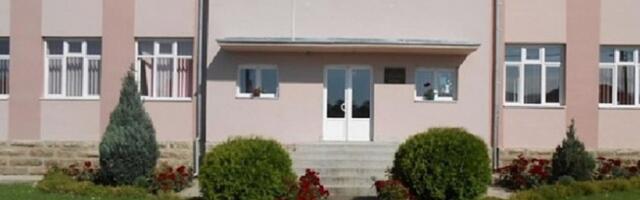 Direktor OŠ “Đeneral Marko Katanić“ u Bresnici podneo ostavku, neće biti blokade magistrale