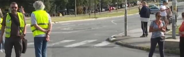 Policija razbila blokadu na Vidikovcu: Građani najavili da će se vratiti na raskrsnicu