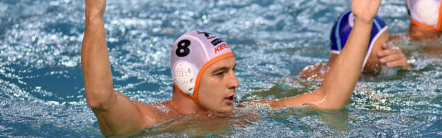 Jakšić se vratio u bazen!