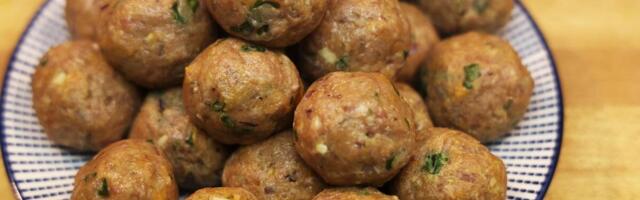 Neće se raspasti i biće veoma sočne: Napravite ćufte bez jaja i nećete se pokajati, za ovaj trik morate znati