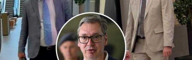 BLOKADERI UHVAĆENI KAKO SE DIVE VUČIĆEVOM DELU! Kritikovali "Galeriju" i Beograd na vodi, ali ipak uživaju u njoj! (FOTO)
