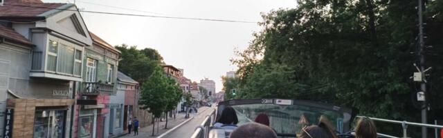 Slučaj autobusa koji je vozio Vučića umesto turističke ture u Nišu: Direktor TON-a tvrdi da ne zna gde je vozilo bilo