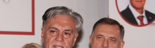 Ovako je Dodik slavio pobedu Siniše Karana