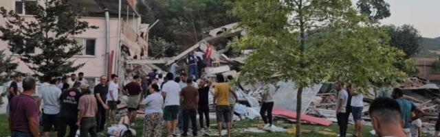 TRESLO SE NA BALKANU! Snažan zemljotres pogodio komšiluk - još uvek se utvrđuje šteta!