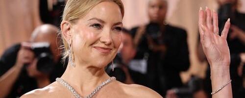 Haljina Kejt Hadson ukrala šou na dodeli Zlatnog globusa: Ponela kreaciju iz 2007. godine i svi su samo u nju gledali (FOTO)