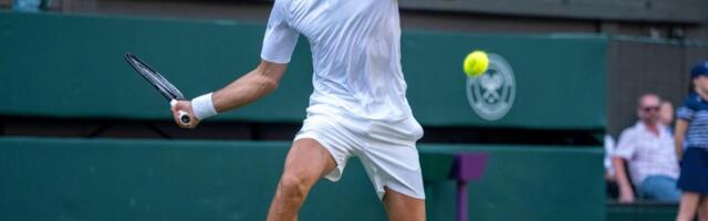 NOVAK ĆE POLUDETI! VIMBLDON DONEO ODLUKU KOJA ĆE RAZBESNETI SRBINA... Đoković ih upozoravao, ali uzalud... Čelnici turnira su mu udarili kontru, ovo su detalji