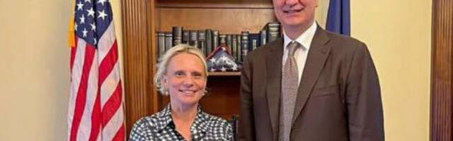 SUSRET KOJI JAČA ODNOSE SRBIJE I SJEDINJENIH AMERIČKIH DRŽAVA: Šutanovac se sastao sa novom članicom Srpskog kokusa (FOTO)