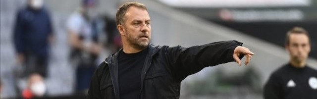 BAJERN U KRIZI! Navijači na strani TRENERA, uprava brani SALIHAMIDŽIĆA!