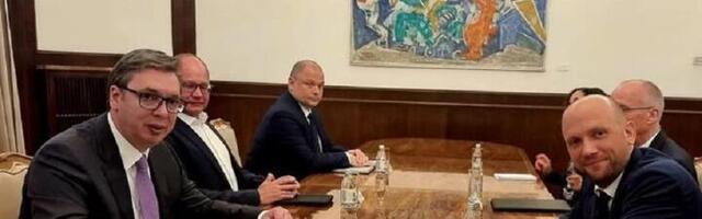 Vučić: Srbija će još intenzivnije slediti evropski put