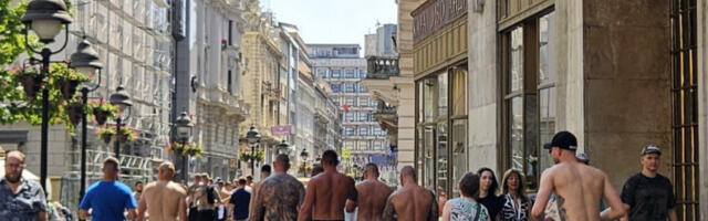 JEZIVE SCENE U KNEZU: Evo u KAKVOM izdanju navijači Leha šetaju ulicama Beograda - građani uznemireni! (FOTO GALERIJA)