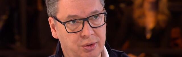 "SVIM GRAĐANIMA SRBIJE ŽELIM MIR, ZDRAVLJE I OSMEH!" Predsednik Vučić čestitao praznike narodu i osvrnuo se na aktuelne teme - O IZBORIMA NA KOSOVU, EKSPU, BLOKADERIMA...!