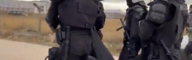 Uhapšeni demonstranti u Botunu, napeto u Crnoj Gori (VIDEO)