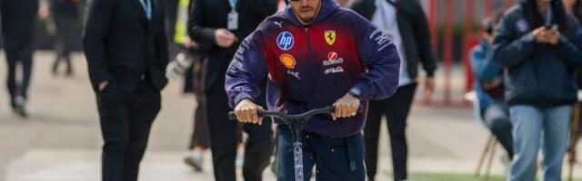 Hamilton otkrio da Skuderija ide na pobedu u Šangaju: Ferari će da koristiti revolucionarno rotirajuće krilo u Kini /VIDEO/