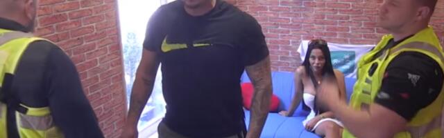 SKANDAL! SVE VREME KRIJE DA JE UDATA ZA DEDU?! Informacije iz prošlosti starlete stigle u "Elitu", OBEZBEĐENJE JEDVA OBUZDALO POMAHNITALE TAKIČARE!