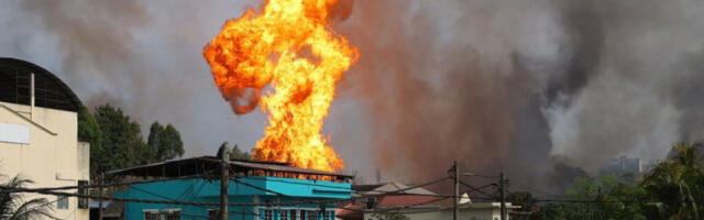 Велики пожар на Борнеу:  хиљаде људи расељено