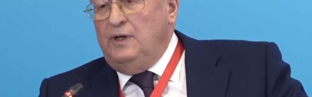 RUSIJA TESTIRA VAKCINU PROTIV RAKA: Prvi pacijent primio četvrtu dozu, lekari morali da smanje količinu jer deluje previše jako