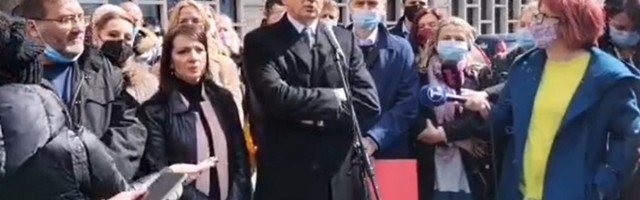 "Falsifikati iz Vučićeve kuhinje": Đilas podneo krivične prijave protiv Malog, SNS i "Večernjih novosti" (VIDEO)