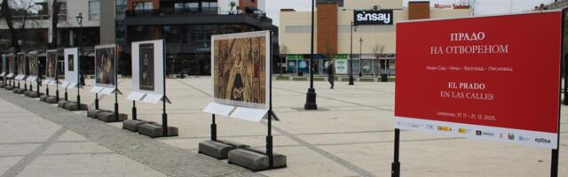 Izložba,, Prado na otvorenom,, na gradskom trgu