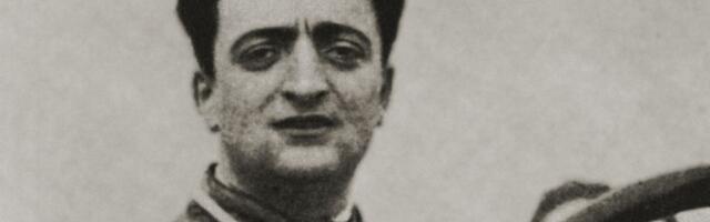 Srećan rođendan, Komandante! Magarci, skandali, tajne i prostitutke: Dvostruki život legende koja je stvorila najbolji automobil svih vremena!