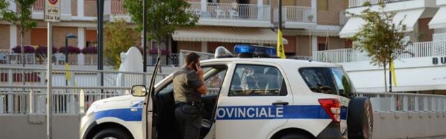 Zločin u Rimu: Ubijeni otac, majka i ćerka, maloletni sin povređen