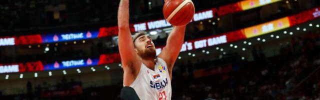 Milutinov čeka reprezentaciju u Atini i želi da zaigra