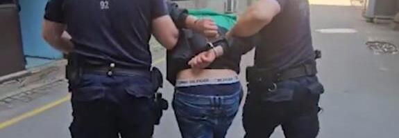 PLJAČKAO CRKVE! UHAPŠEN LOPOV IZ OKOLINE KRAGUJEVCA: Sumnja se da je iz dve svetinje odneo 50.000 dinara!