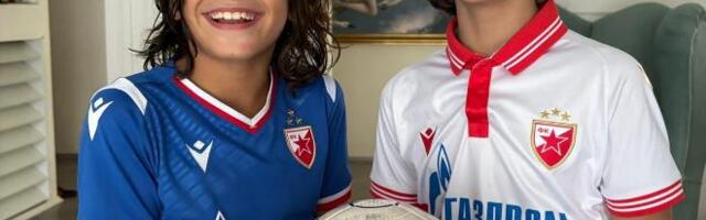 NEKA NOVA BRAĆA ĐUROVSKI STASAVAJU NA MARAKANI! JEDAN JE PLJUNUTI DEDA MILKO: Ima još jedan mali iz Zvezdine škole, koji bi mogao da bude veliki igrač!