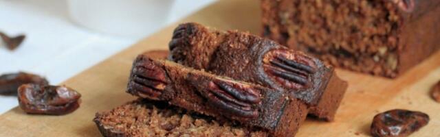 Čokoladni hleb sa urmama i bez šećera: Novi hit sa društvenih mreža koji se sprema za samo 30 minuta