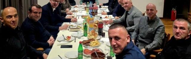 "Uz ovakve ljude, čovek zna da nije sam": Vučić objavio fotografiju s "Kobrama" (FOTO)