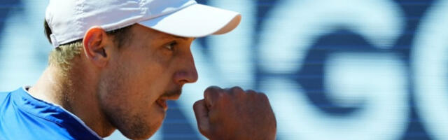 Међедовић у полуфиналу Барселоне после победе над Боржесом