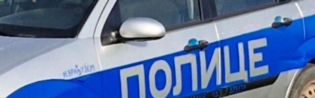 NE BOJTE SE, TO SU SAMO POLICE! Kad vide ovaj auto, Užičani momentalno puste gas, a kad priđu bliže, skinu kapu autoru "fore" na koju se smeje cela Srbija! FOTO
