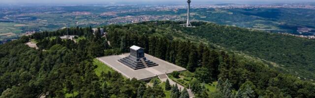 Šta su masoni sakrili ispod crne piramide na Avali? Kralj je naredio da se Žrnov sruši dinamitom, a onda je počela jeziva misterija