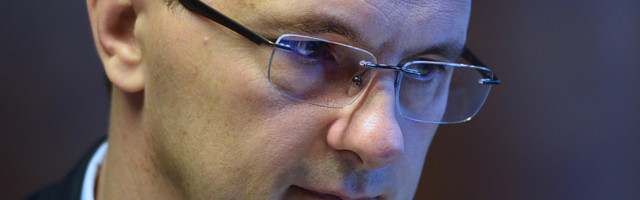 INTERVJU SRĐAN VERBIĆ: Važnije je kupiti udžbenik nego ga pročitati