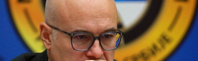 "Vučevićeve pretnje prosvetnim radnicima i đacima nedopustive"