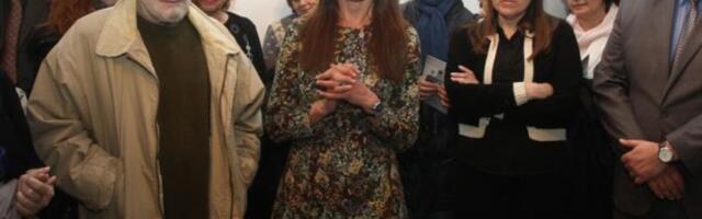 KNJIŽEVNA ELITA U FOKUSU: Ovo su finalisti za NIN-ovu nagradu - 6 romana u trci, među njima i jedna književnica