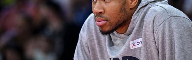 Još jedan tim se pojavio za Janisa, a on čitavu zbrku "dosolio" zagonetnom porukom /FOTO/