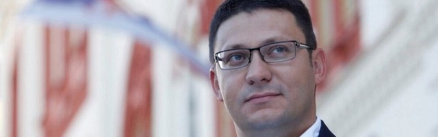 Ko je Aleksandar Đurđev, pokretač peticije podrške Vučiću?