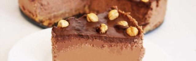 Kokos torta sa kremom, a bez brašna - slatka bomba koja će vas raspametiti