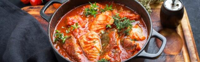 Oslić u ljutom sosu: Idealno za posnu trpezu