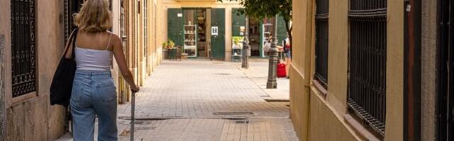 Britanka traži svoju izgubljenu rodbinu u Srbiji i pita naš narod – da li je sigurno da dođem kod vas sa devojkom?