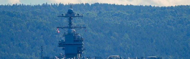 Највећи носач авиона на свету поново на Криту