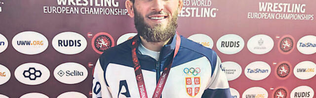 Георгиј Тибилов шампион Европе