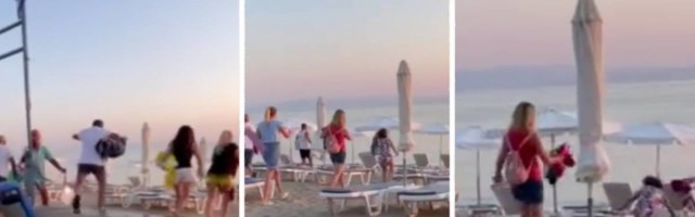Snimak sa Haniotija gde Srbi u stampedu jure da zauzmu ležaljake na plaži je nešto najsmešnije ikada