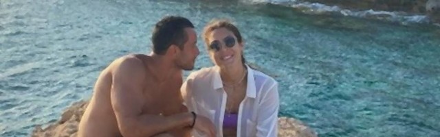 Gledamo slike sa venčanja Milice Mandić i topimo se od ljubavi i lepote
